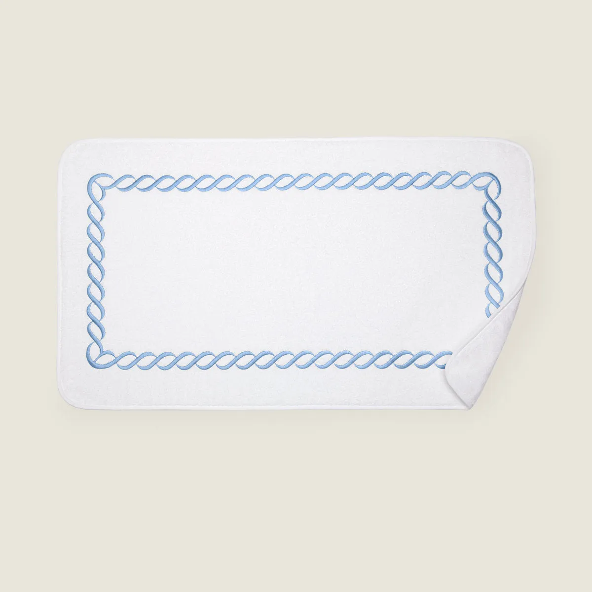'Treccia' Bathroom Mat Collection by Pratesi
